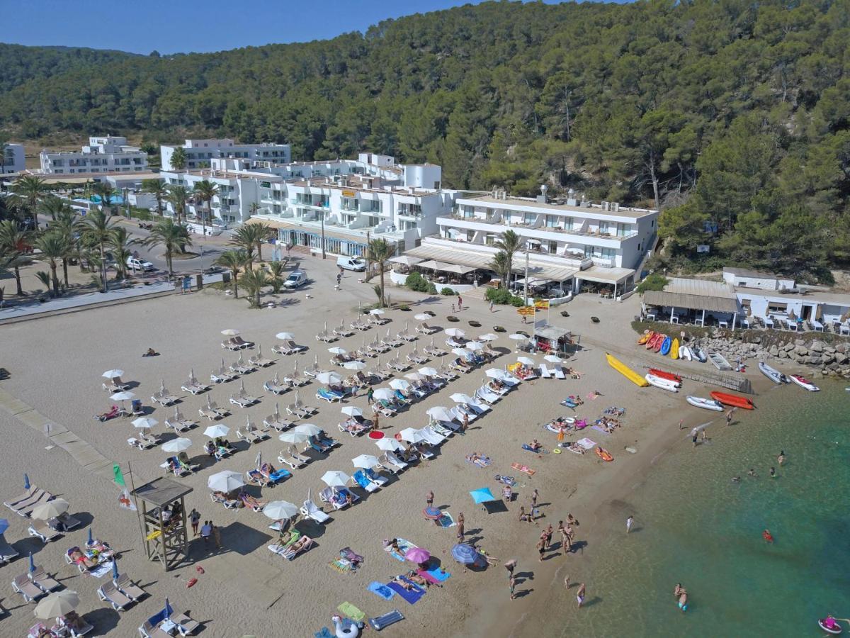 Apartamentos Balansat Port de Sant Miguel Екстериор снимка