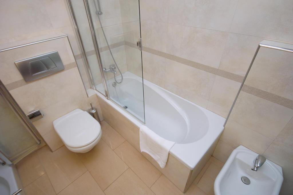 Apartamentos Balansat Port de Sant Miguel Стая снимка